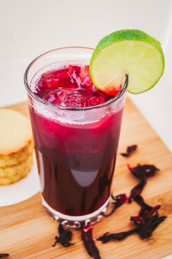 Zobo-Pineapple Digestive Smoothie